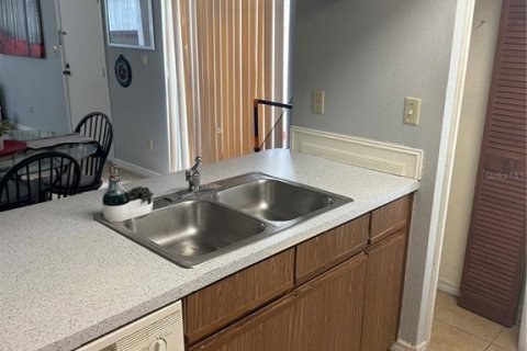 Copropriété à louer à Kissimmee, Floride: 3 chambres, 116.13 m2 № 1885565 - photo 2