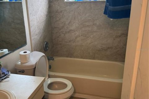 Copropriété à louer à Kissimmee, Floride: 3 chambres, 116.13 m2 № 1885565 - photo 6