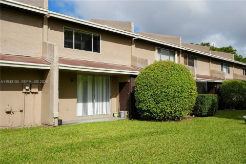 Touwnhouse à North Lauderdale, Floride 2 chambres, 115.38 m2 № 1999477