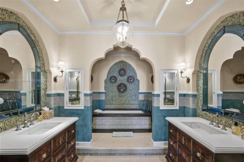 Copropriété à vendre à Miami Beach, Floride: 3 chambres, 274.9 m2 № 1928324 - photo 23