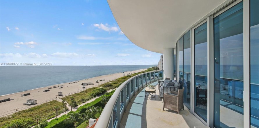 Condo à Miami Beach, Floride, 3 chambres № 1928324