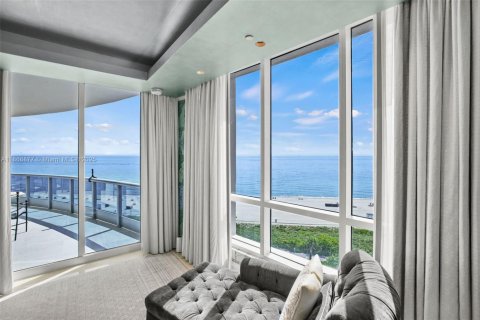 Copropriété à vendre à Miami Beach, Floride: 3 chambres, 274.9 m2 № 1928324 - photo 20