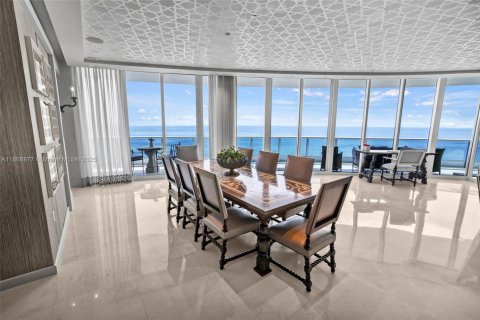 Copropriété à vendre à Miami Beach, Floride: 3 chambres, 274.9 m2 № 1928324 - photo 3