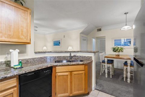 Condo in Kissimmee, Florida, 2 bedrooms  № 2092386 - photo 11