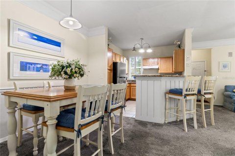 Condo in Kissimmee, Florida, 2 bedrooms  № 2092386 - photo 9