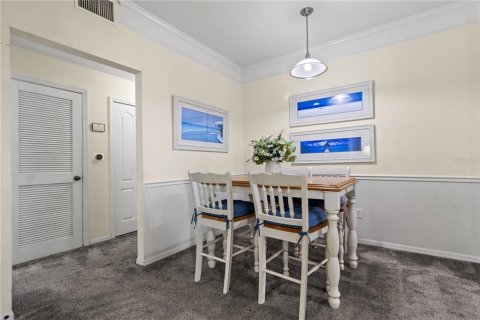 Condo in Kissimmee, Florida, 2 bedrooms  № 2092386 - photo 15