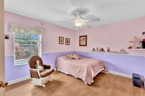 Casa en venta en Port St. Lucie, Florida, 3 dormitorios, 210.89 m2 № 2394991 - foto 17