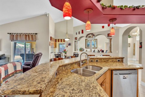 Casa en venta en Port St. Lucie, Florida, 3 dormitorios, 210.89 m2 № 2394991 - foto 10