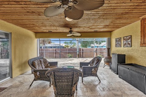 Casa en venta en Port St. Lucie, Florida, 3 dormitorios, 210.89 m2 № 2394991 - foto 21