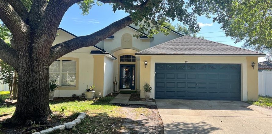House in Apopka, Florida 4 bedrooms, 197.6 sq.m. № 2221941
