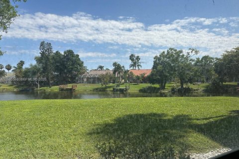 Купить кондоминиум в Веллингтон, Флорида 2 спальни, 124.12м2, № 2047065 - фото 29