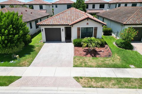 Casa en Ave Maria, Florida 3 dormitorios, 151.8 m2 № 2078572