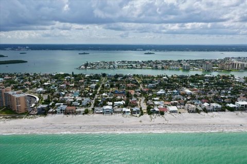 Casa en venta en Clearwater, Florida, 2 dormitorios, 89 m2 № 2198617 - foto 9