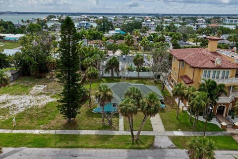 Casa en venta en Clearwater, Florida, 2 dormitorios, 89 m2 № 2198617 - foto 2