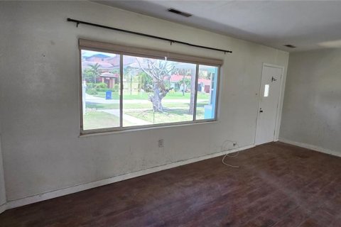 Casa en venta en Clearwater, Florida, 2 dormitorios, 89 m2 № 2198617 - foto 14