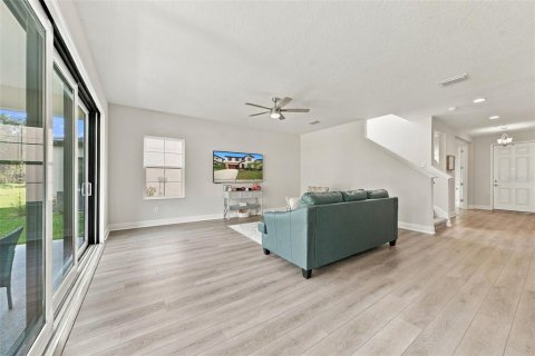 Villa ou maison à vendre à Fish Hawk, Floride: 4 chambres, 261.06 m2 № 2418355 - photo 2