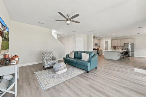 Villa ou maison à vendre à Fish Hawk, Floride: 4 chambres, 261.06 m2 № 2418355 - photo 5