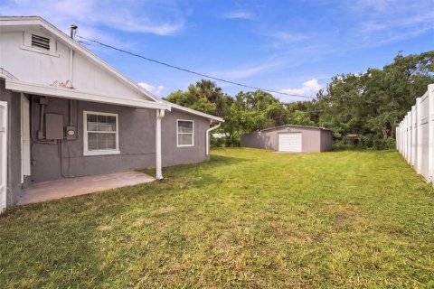 House in Orlando, Florida 3 bedrooms, 85.56 sq.m. № 2395968 - photo 14