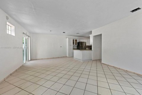 Купить виллу или дом в Хайалиа, Флорида 4 спальни, 204.2м2, № 2027859 - фото 20