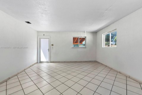 Купить виллу или дом в Хайалиа, Флорида 4 спальни, 204.2м2, № 2027859 - фото 19