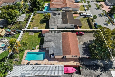 Купить виллу или дом в Хайалиа, Флорида 4 спальни, 204.2м2, № 2027859 - фото 10