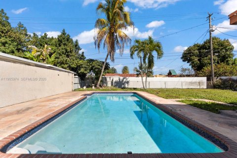 Купить виллу или дом в Хайалиа, Флорида 4 спальни, 204.2м2, № 2027859 - фото 4