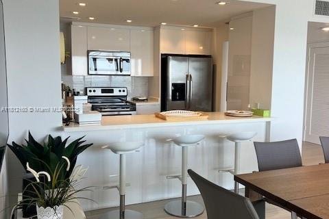 Condo in Miami, Florida, 2 bedrooms  № 1758599 - photo 9