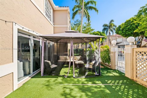 Villa ou maison à vendre à Cooper City, Floride: 3 chambres, 154.78 m2 № 2019496 - photo 18