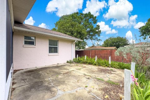 House in Belleview, Florida 3 bedrooms, 149.67 sq.m. № 1880483 - photo 28