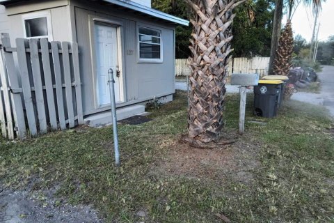 Casa en alquiler en Jacksonville, Florida, 4 dormitorios, 167.22 m2 № 850864 - foto 1