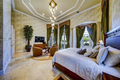 Villa ou maison à vendre à Weston, Floride: 7 chambres, 711.35 m2 № 2081788 - photo 18
