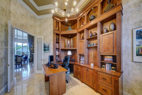 Villa ou maison à vendre à Weston, Floride: 7 chambres, 711.35 m2 № 2081788 - photo 14