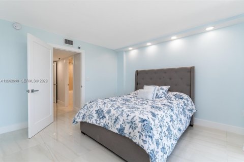 Copropriété à vendre à Highland Beach, Floride: 3 chambres, 173.54 m2 № 2066298 - photo 16