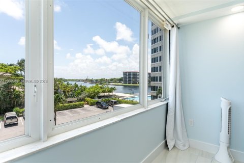 Copropriété à vendre à Highland Beach, Floride: 3 chambres, 173.54 m2 № 2066298 - photo 9