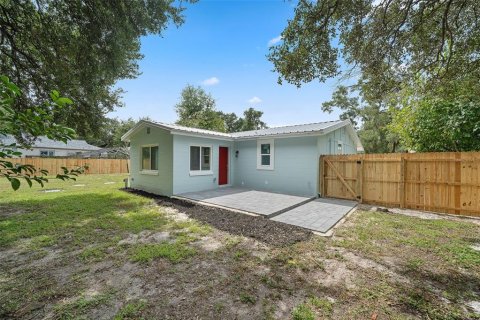 House in Dade City, Florida 3 bedrooms, 135.27 sq.m. № 1899508 - photo 28