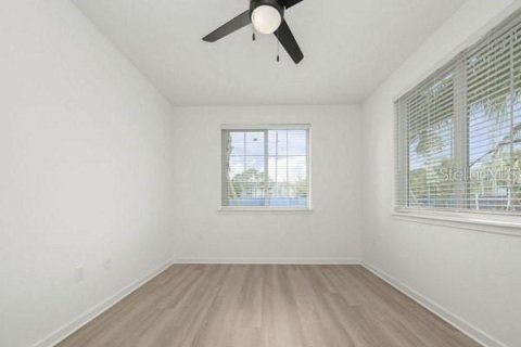 Apartamento en alquiler en Saint Petersburg, Florida, 2 dormitorios, 104.79 m2 № 1308675 - foto 26
