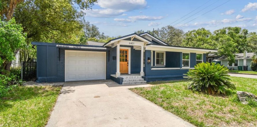 House in Tampa, Florida 3 bedrooms, 167.22 sq.m. № 1791255