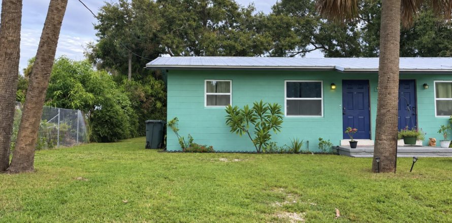 Villa ou maison à St. Lucie, Floride 2 chambres, 60.2 m2 № 2352089
