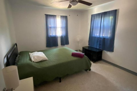 Villa ou maison à louer à St. Lucie, Floride: 2 chambres, 60.2 m2 № 2352089 - photo 9