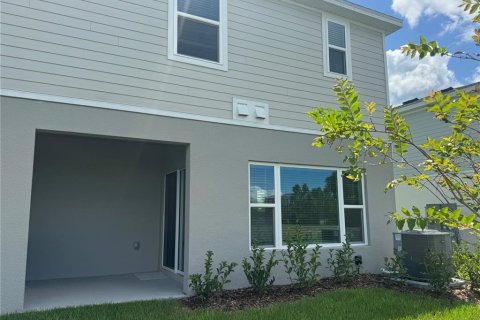 Adosado en venta en Apopka, Florida, 3 dormitorios, 178.19 m2 № 1685143 - foto 11