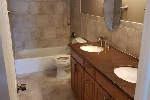 Купить кондоминиум в Лодерхилл, Флорида 3 комнаты, 95.88м2, № 2083338 - фото 10