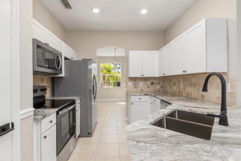 House in North Port, Florida 3 bedrooms, 148.36 sq.m. № 1806941 - photo 18
