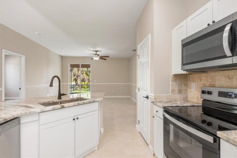 House in North Port, Florida 3 bedrooms, 148.36 sq.m. № 1806941 - photo 19