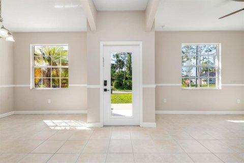 House in North Port, Florida 3 bedrooms, 148.36 sq.m. № 1806941 - photo 29