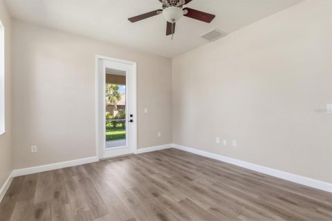 House in North Port, Florida 3 bedrooms, 148.36 sq.m. № 1806941 - photo 22