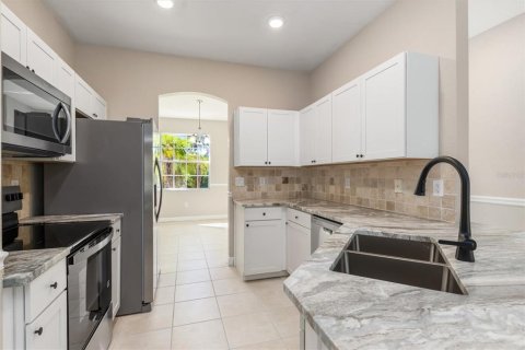 House in North Port, Florida 3 bedrooms, 148.36 sq.m. № 1806941 - photo 17