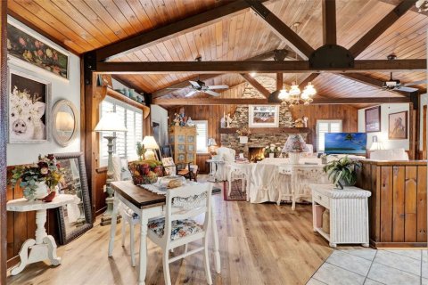 Casa en venta en Fruitland Park, Florida, 3 dormitorios, 180.6 m2 № 1851312 - foto 10