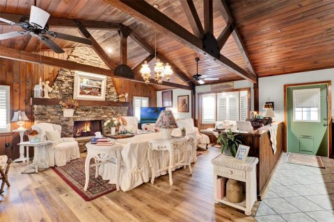 Casa en venta en Fruitland Park, Florida, 3 dormitorios, 180.6 m2 № 1851312 - foto 14