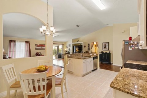 Villa ou maison à vendre à Palm Coast, Floride: 3 chambres, 187.66 m2 № 2423929 - photo 15