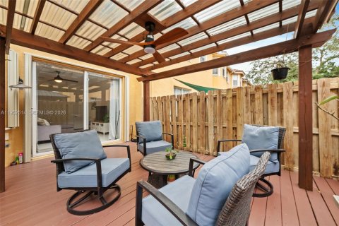 Villa ou maison à vendre à Miami, Floride: 3 chambres, 164.44 m2 № 2008820 - photo 24